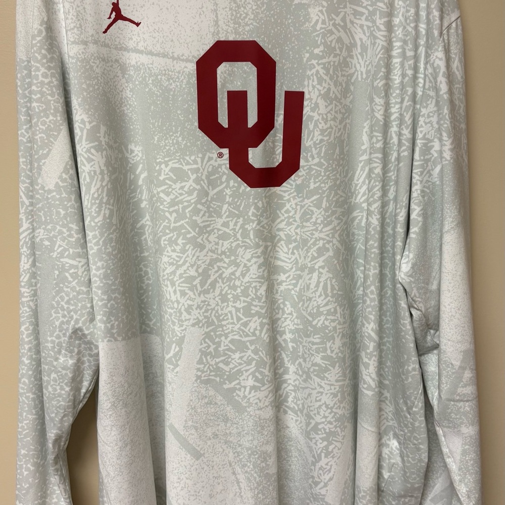 Jordan Men’s OU Long Sleeve Tee